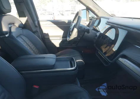 2023 Rivian R1S Adventure из США, поврежденный, VIN 7PDSGABA9PN019958